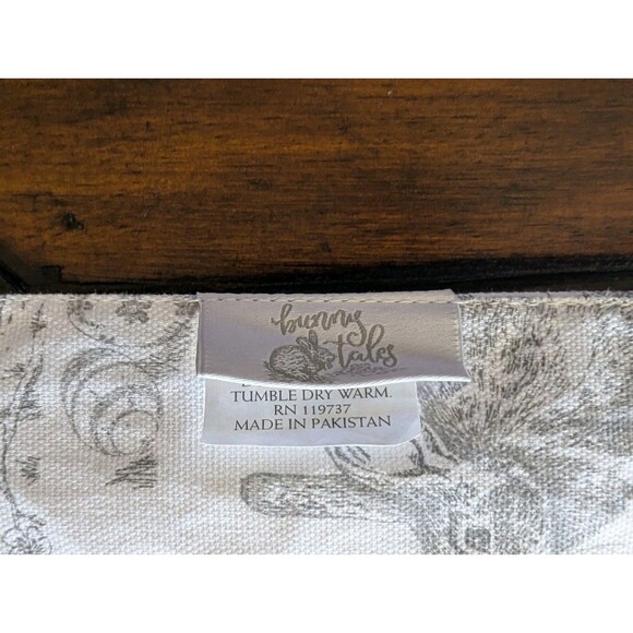 NWT Bunny Tales Cotton Table Runner Easter Bunny Cotton 15" x 90" White Gray - Picture 6 of 7